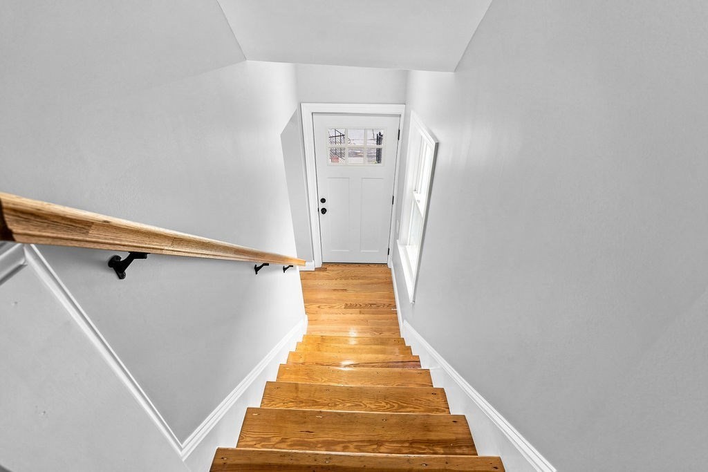 216 State St Property Photo 17