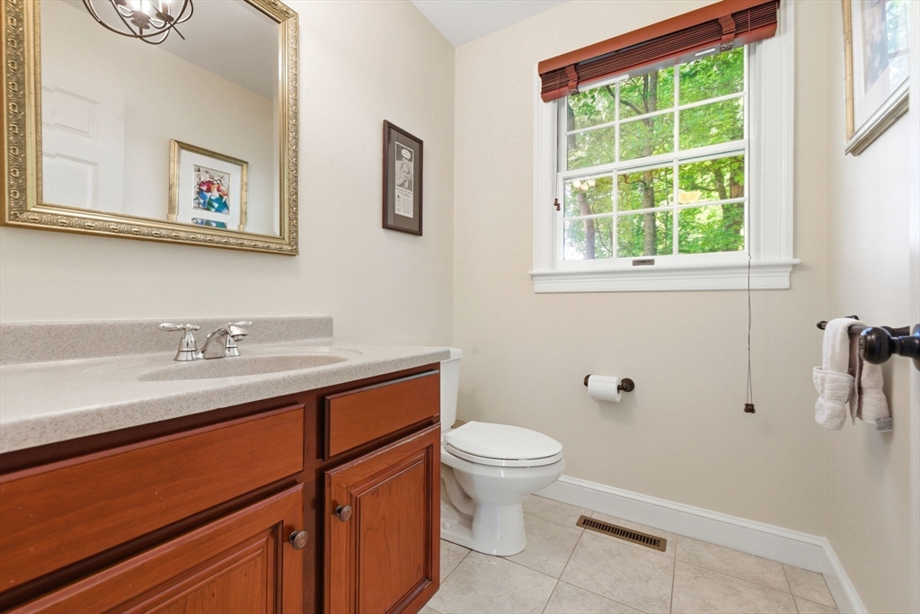 2 Laurel Street Property Photo 6