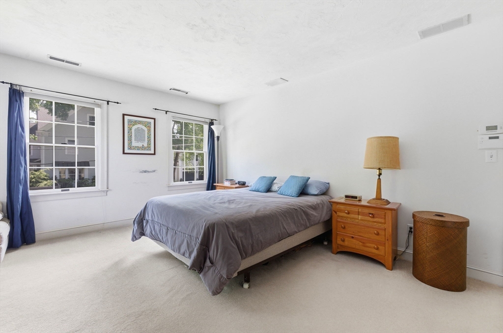 2 Laurel Street Property Photo 18