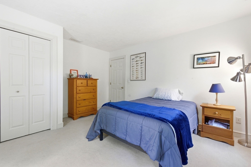 2 Laurel Street Property Photo 22