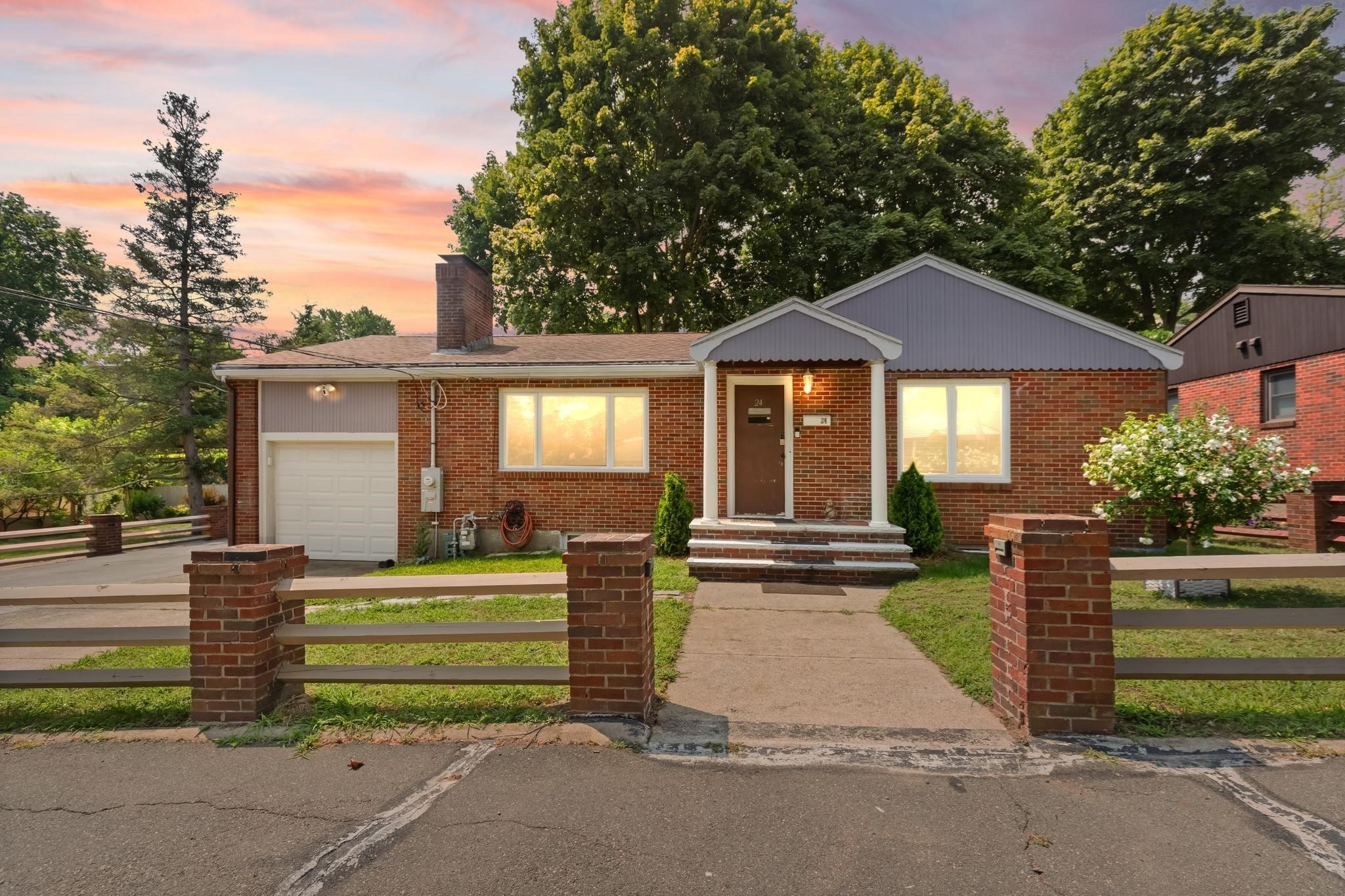 24 Taylor Rd