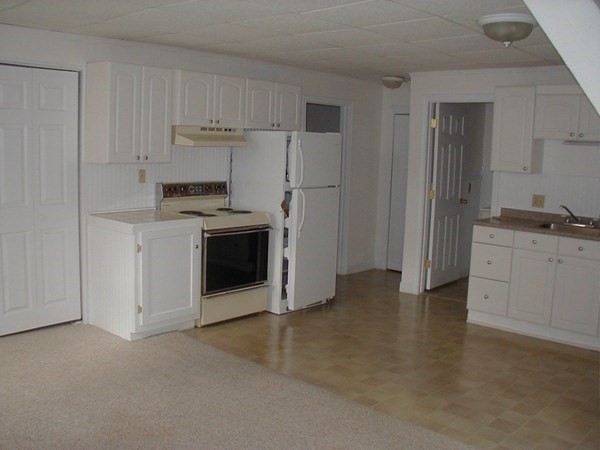 49b Dean Avenue # B Property Photo 2