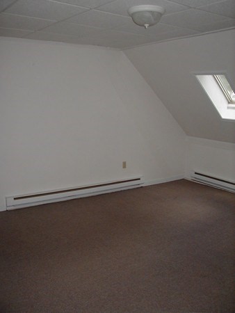 49b Dean Avenue # B Property Photo 4