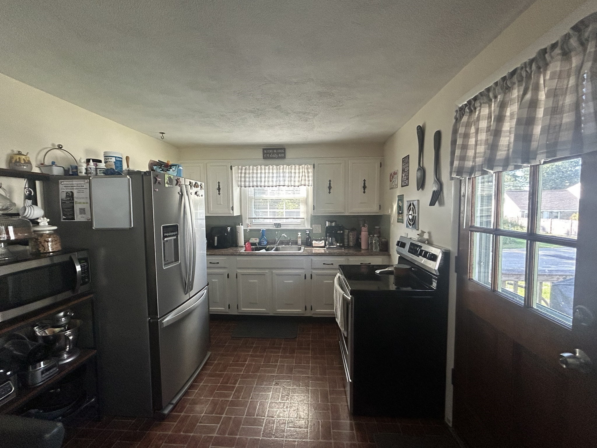 387 Mendon Rd Property Photo 4