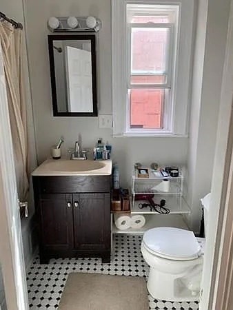 420 Saratoga Street # 3 Property Photo 6