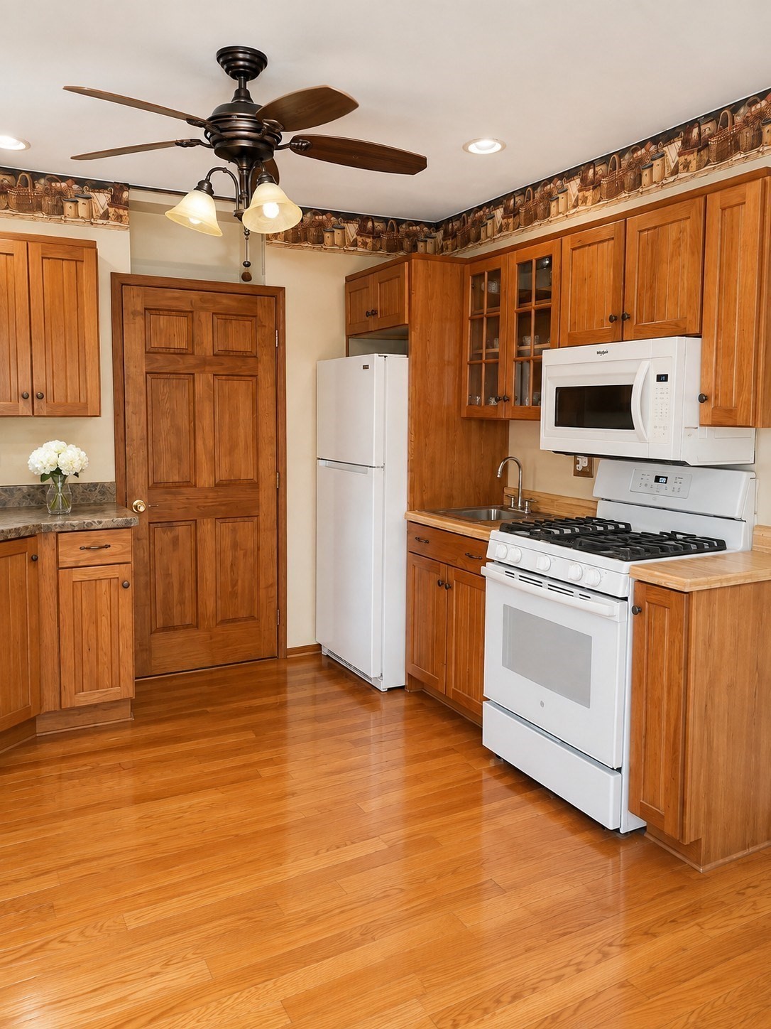 6 Torrey St. Property Photo 11