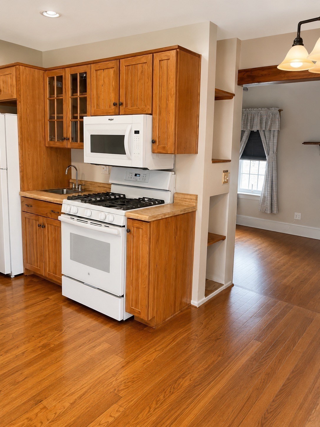 6 Torrey St. Property Photo 12