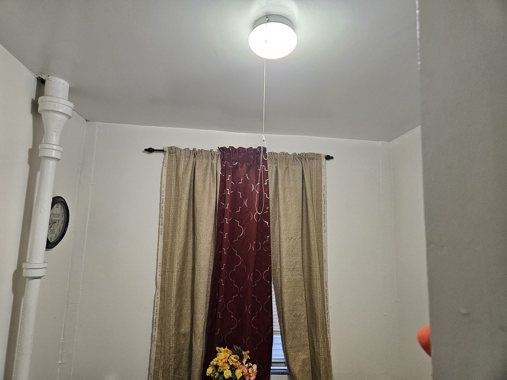 18 Union St Property Photo 13