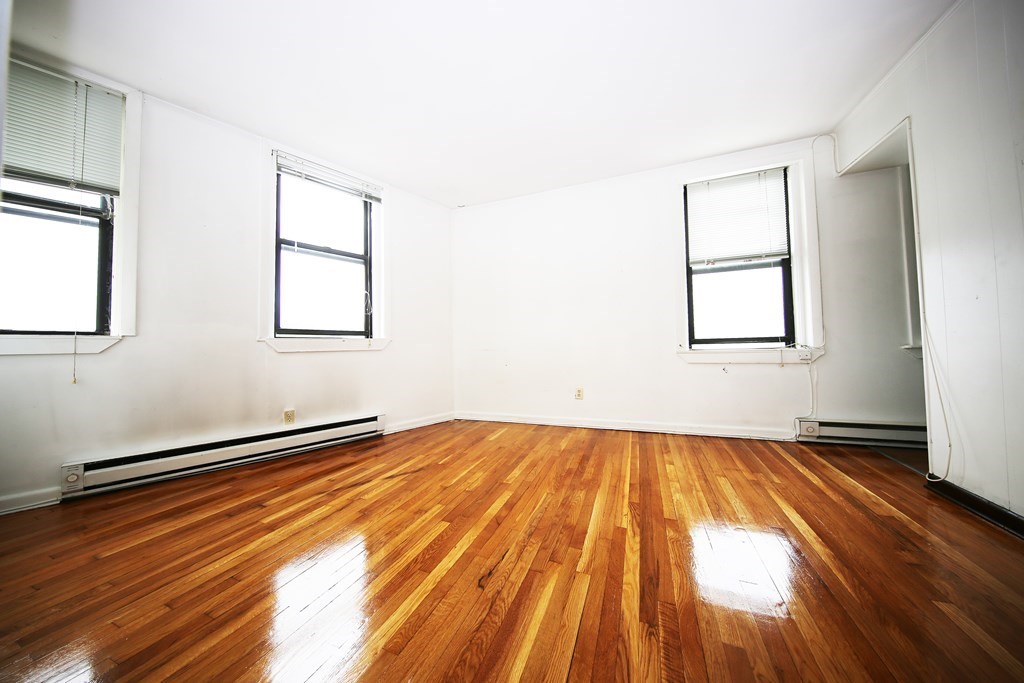 410 Market Street # 1 Property Photo 1