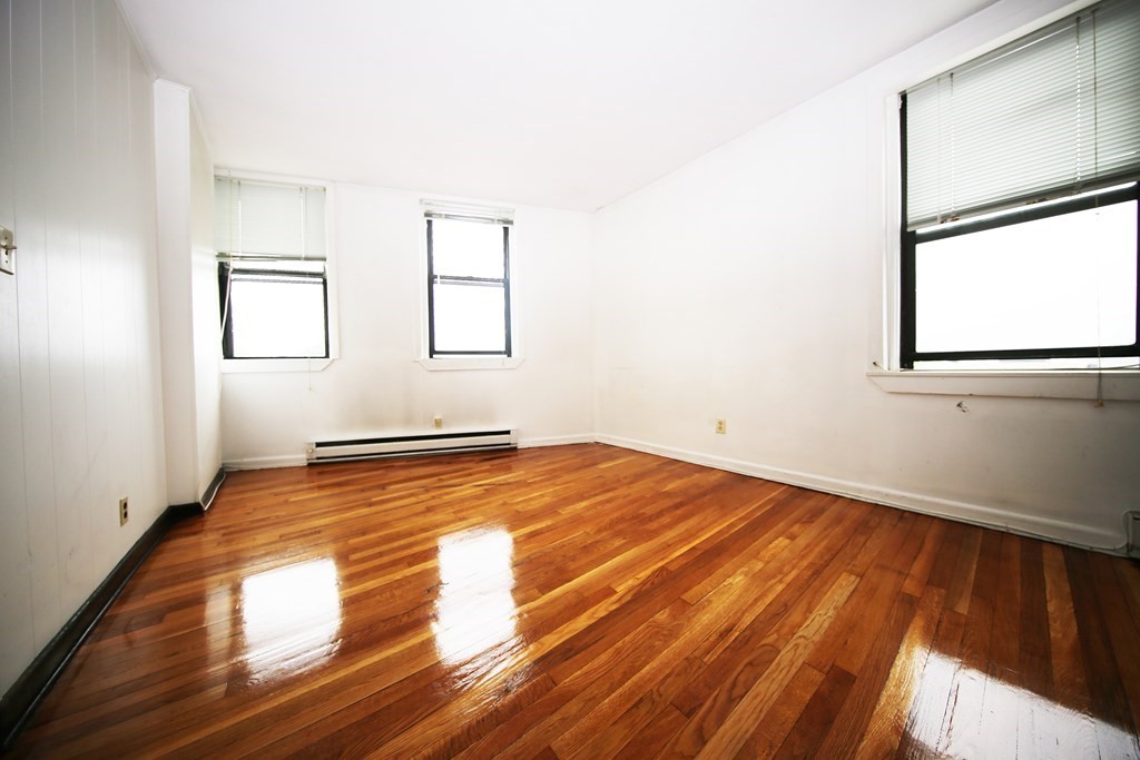 410 Market Street # 1 Property Photo 2
