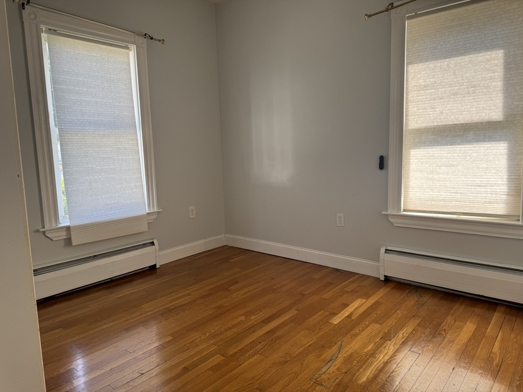 95 Waverly St Property Photo 18