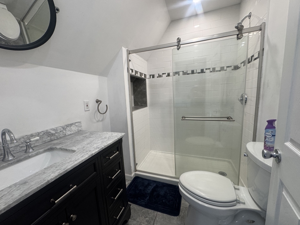 95 Waverly St Property Photo 26