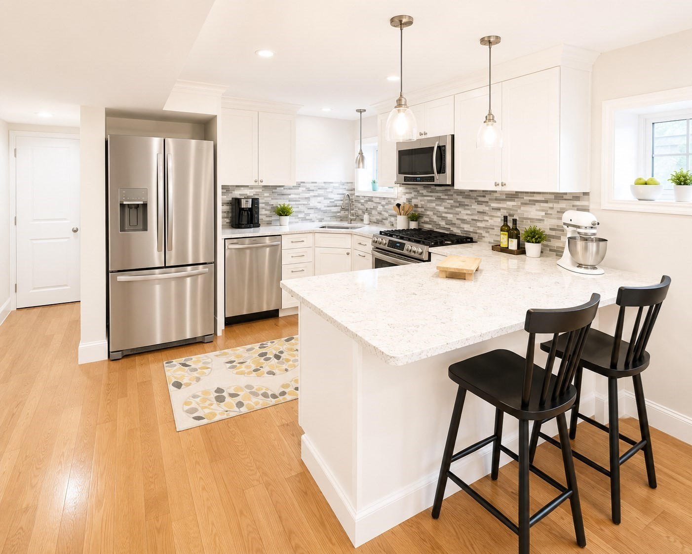 466-468 Medford St # 2 Property Photo 4