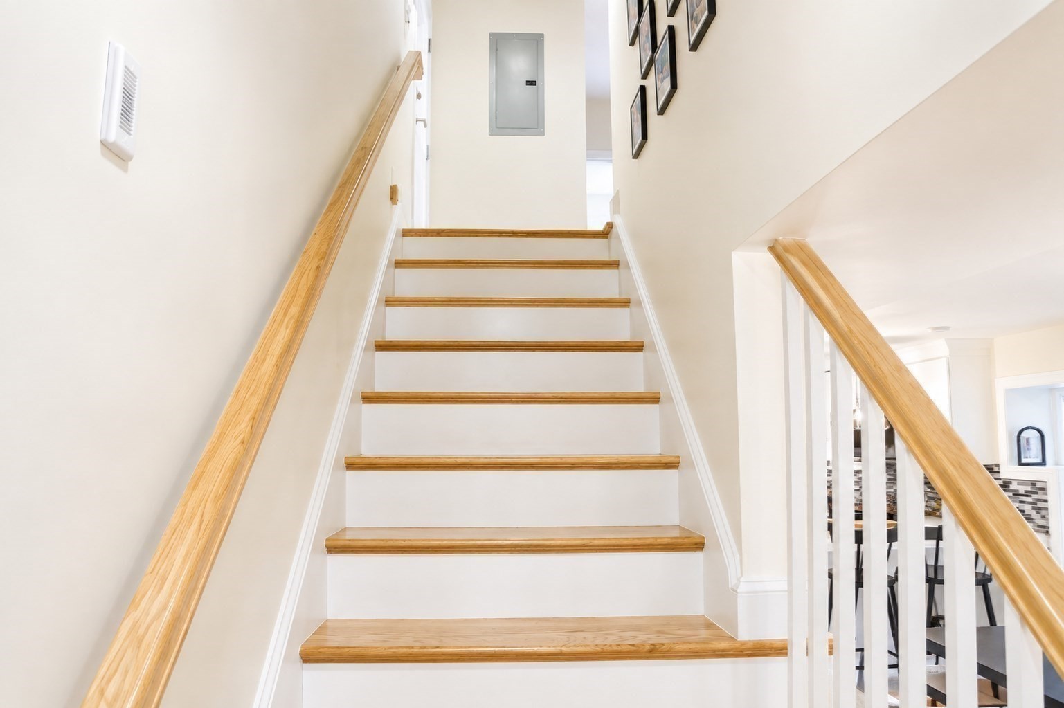 466-468 Medford St # 2 Property Photo 8