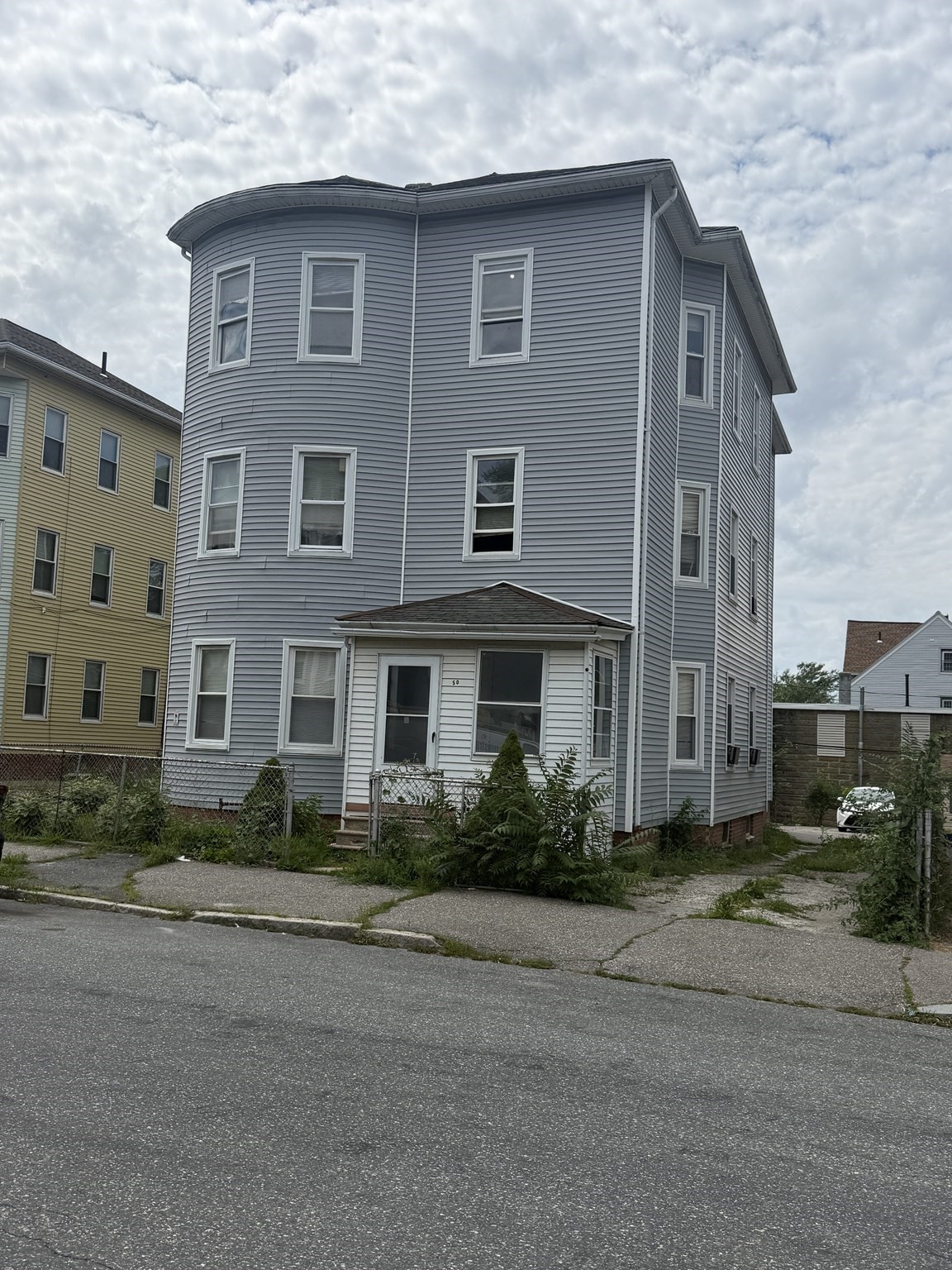 50 Perry Ave # 3 Property Photo 1