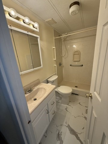 1 Canterbury Lane Property Photo 10
