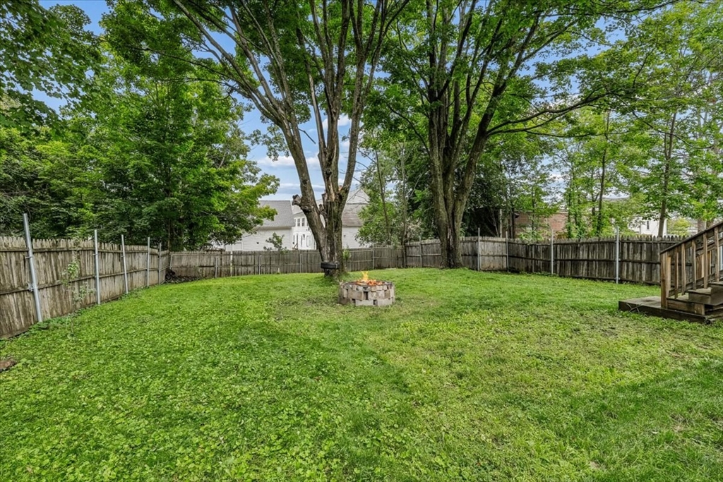37 Laurel Property Photo 36