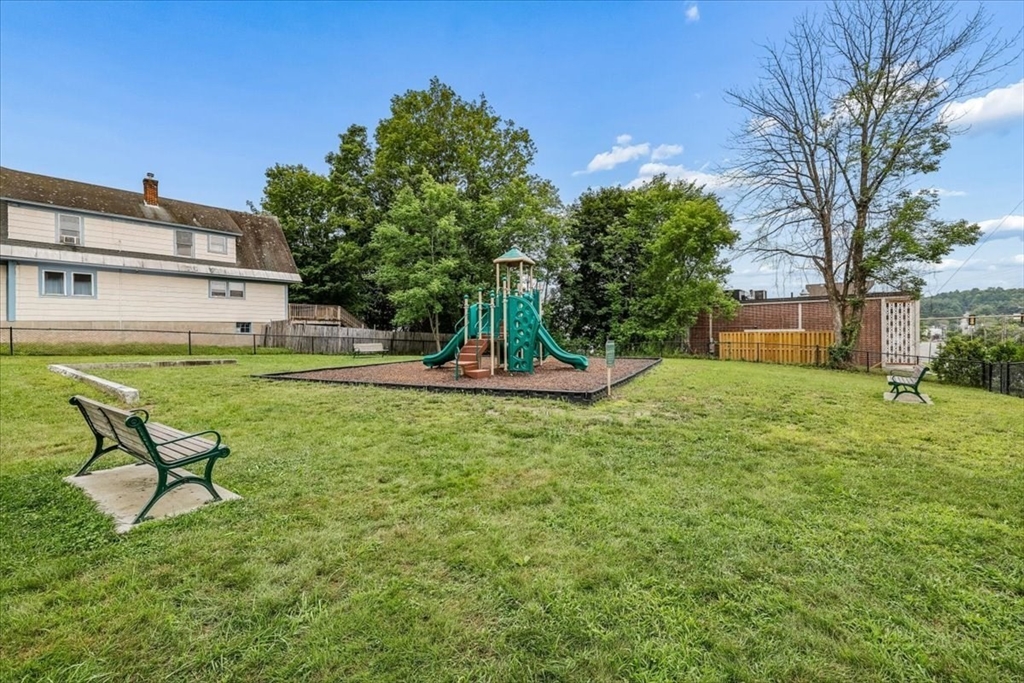 37 Laurel Property Photo 39