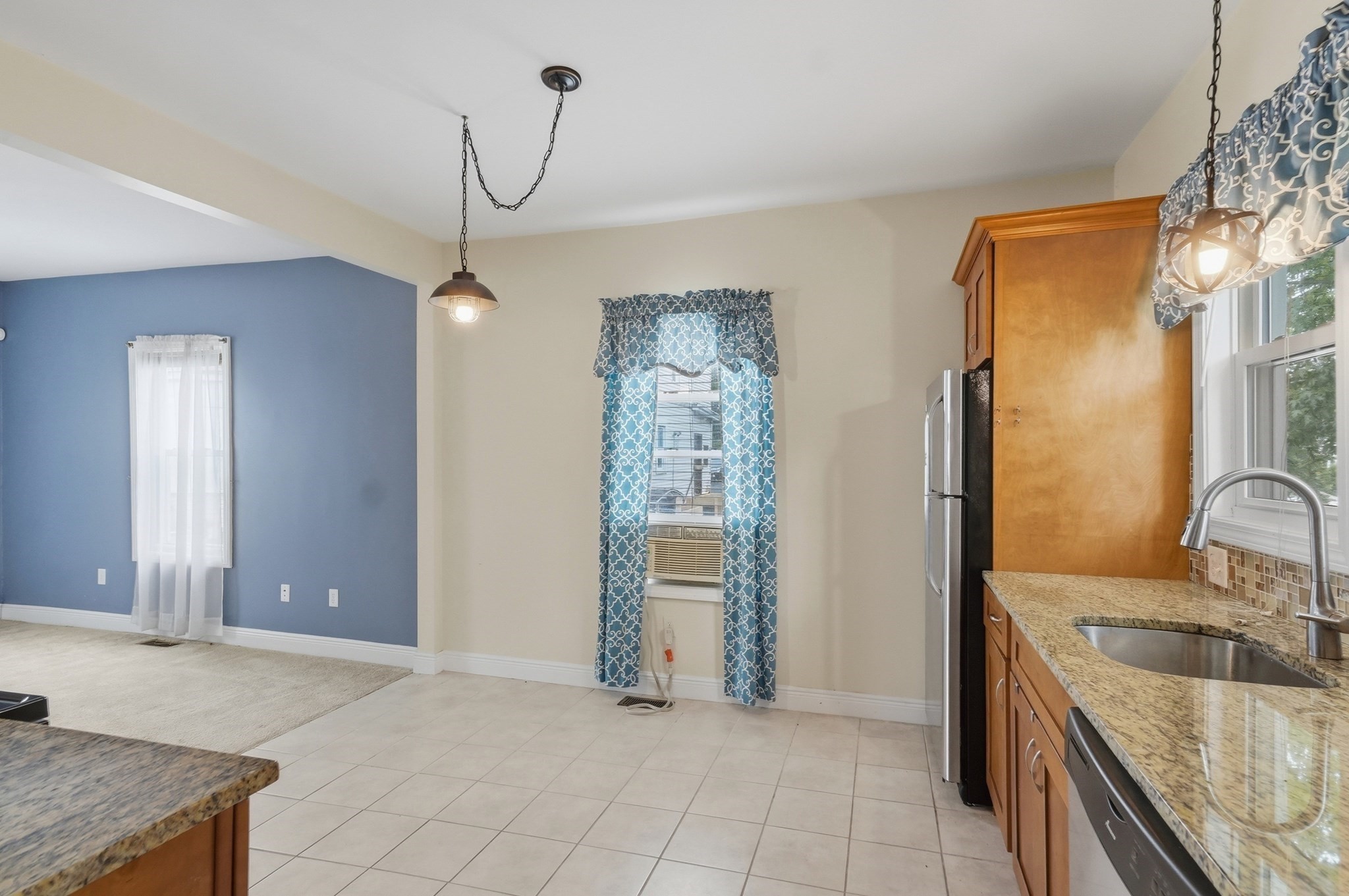 107 Grant Street Property Photo 3