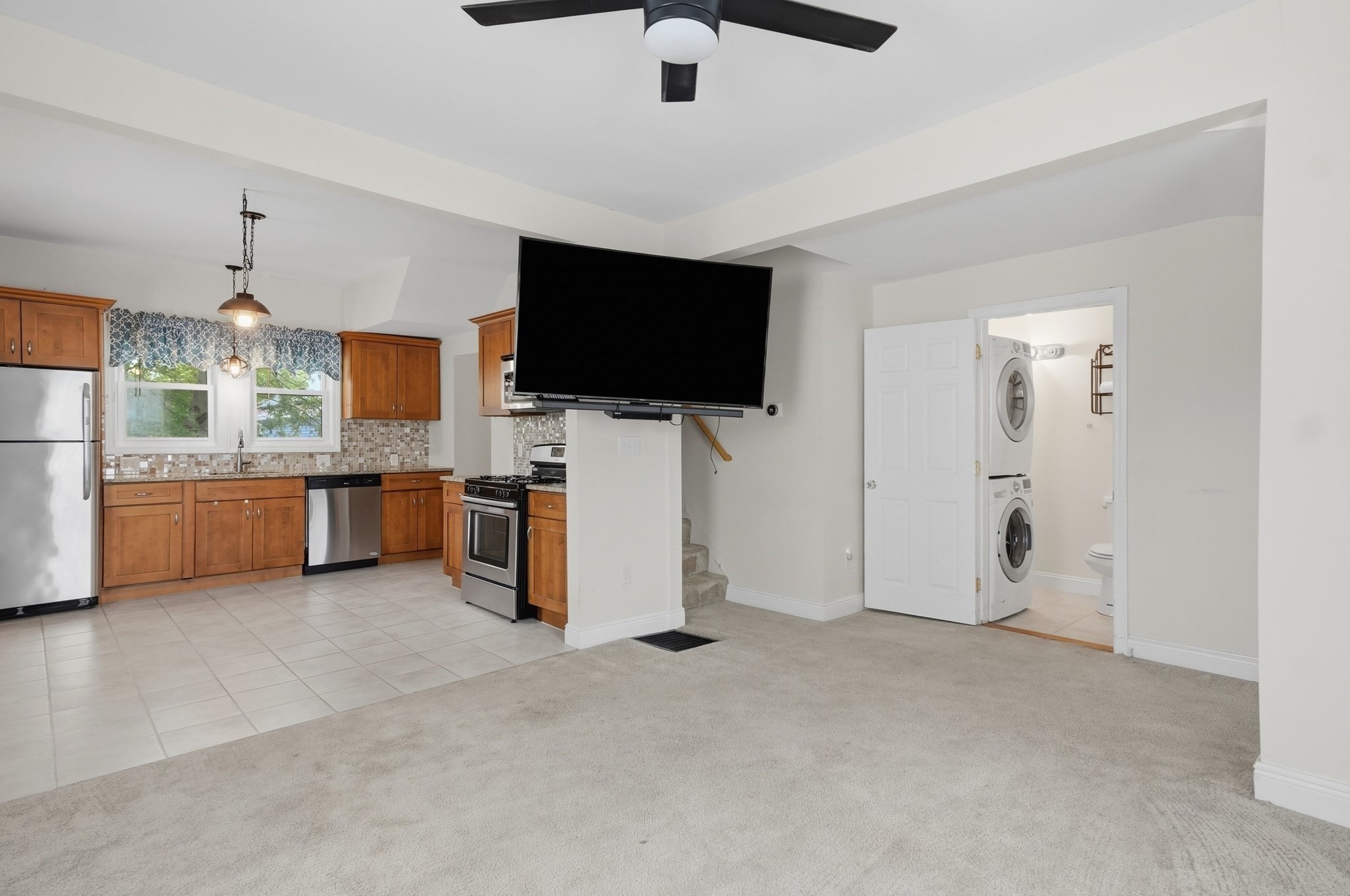 107 Grant Street Property Photo 4