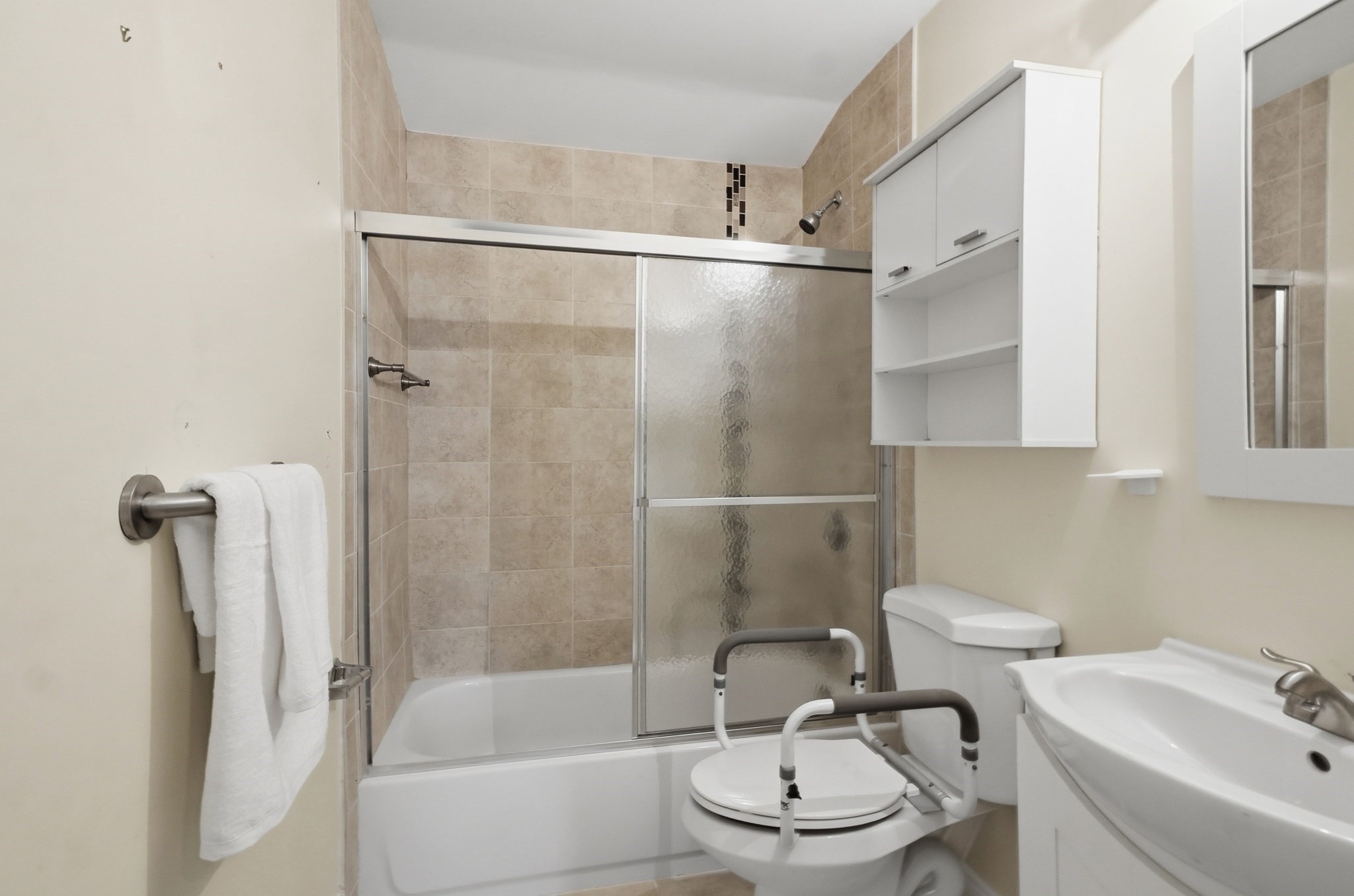 107 Grant Street Property Photo 13