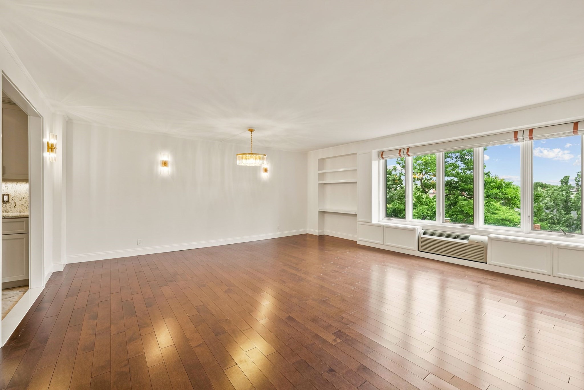 19 Chauncy Street # 4b Property Photo 3