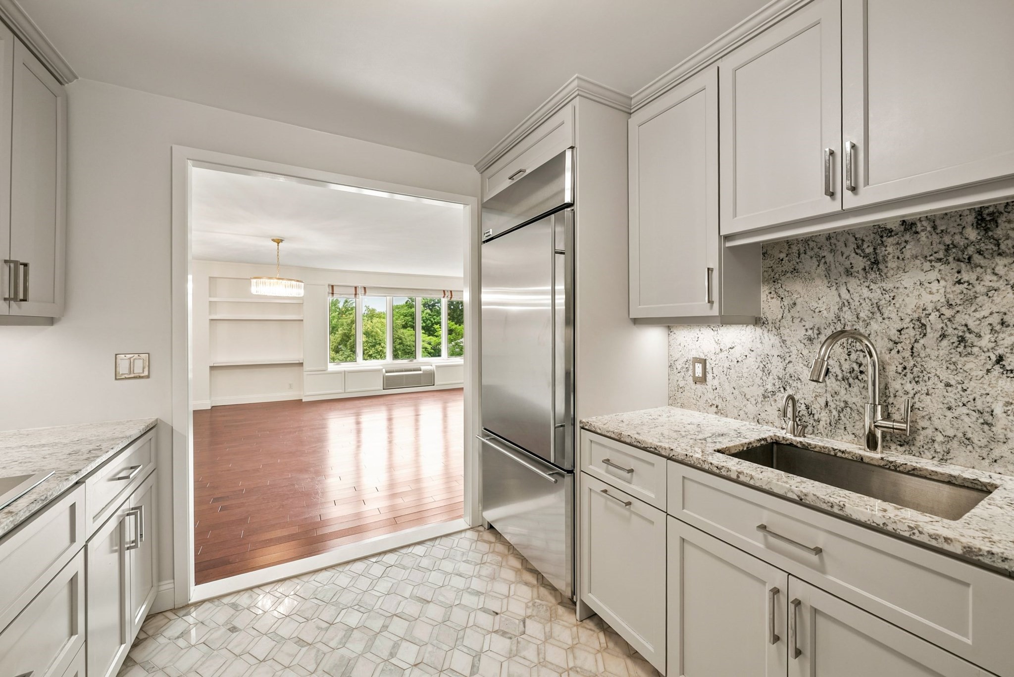 19 Chauncy Street # 4b Property Photo 12