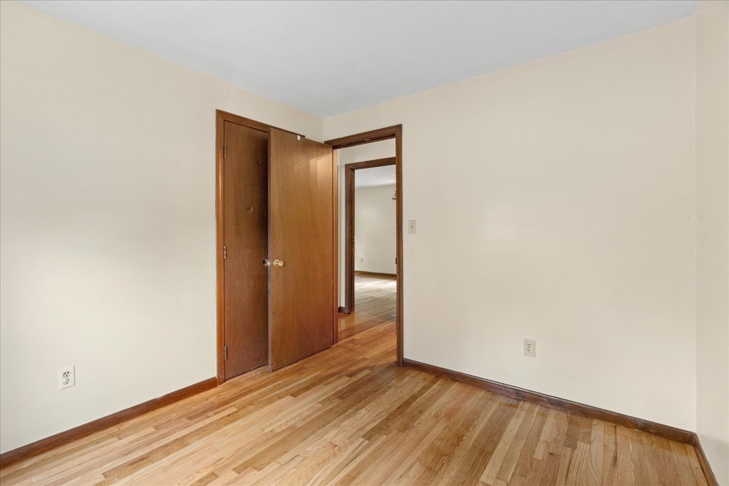 17 Brewster Dr Property Photo 12