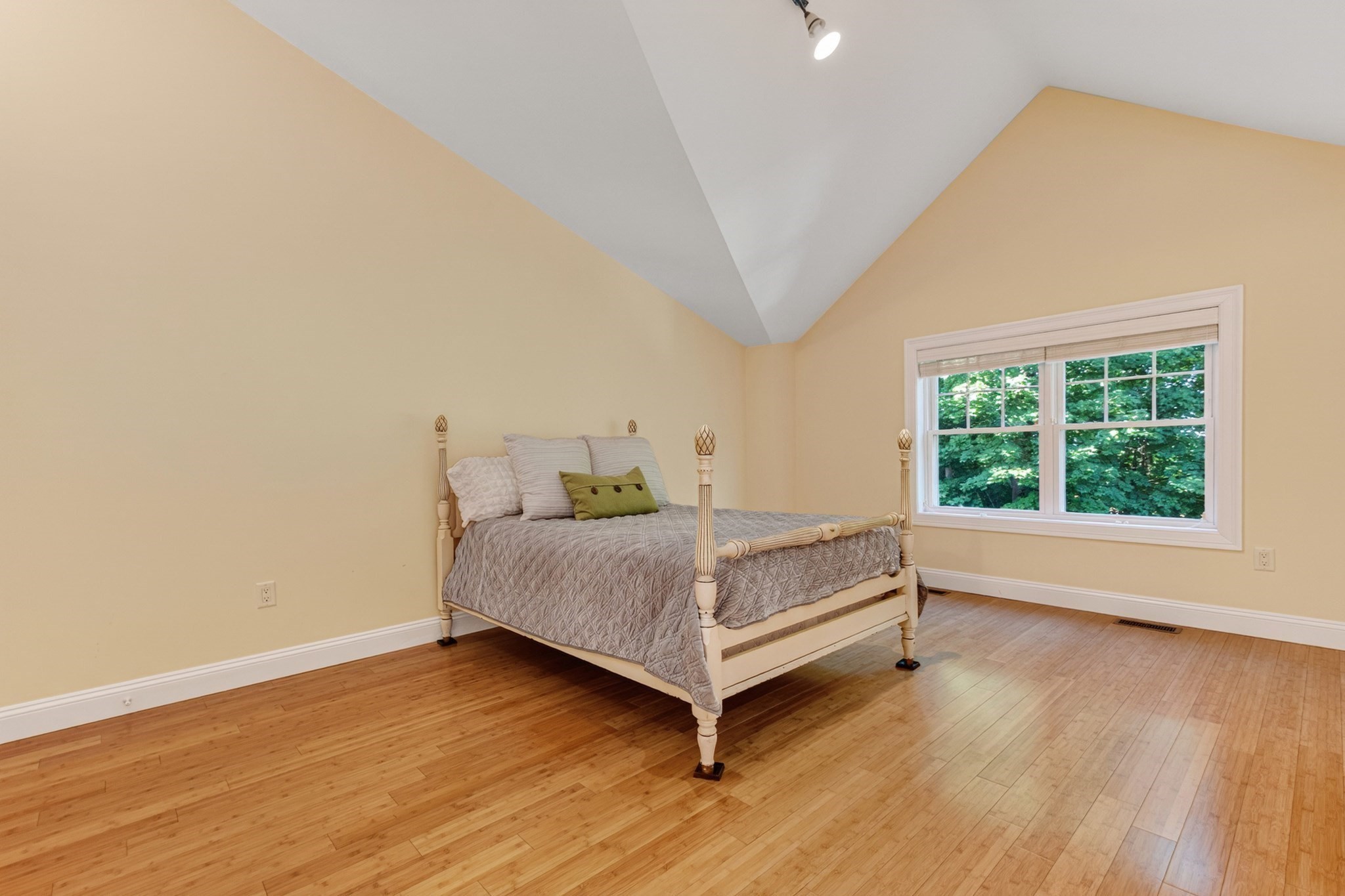 18 Saint Marys Way # 18 Property Photo 18