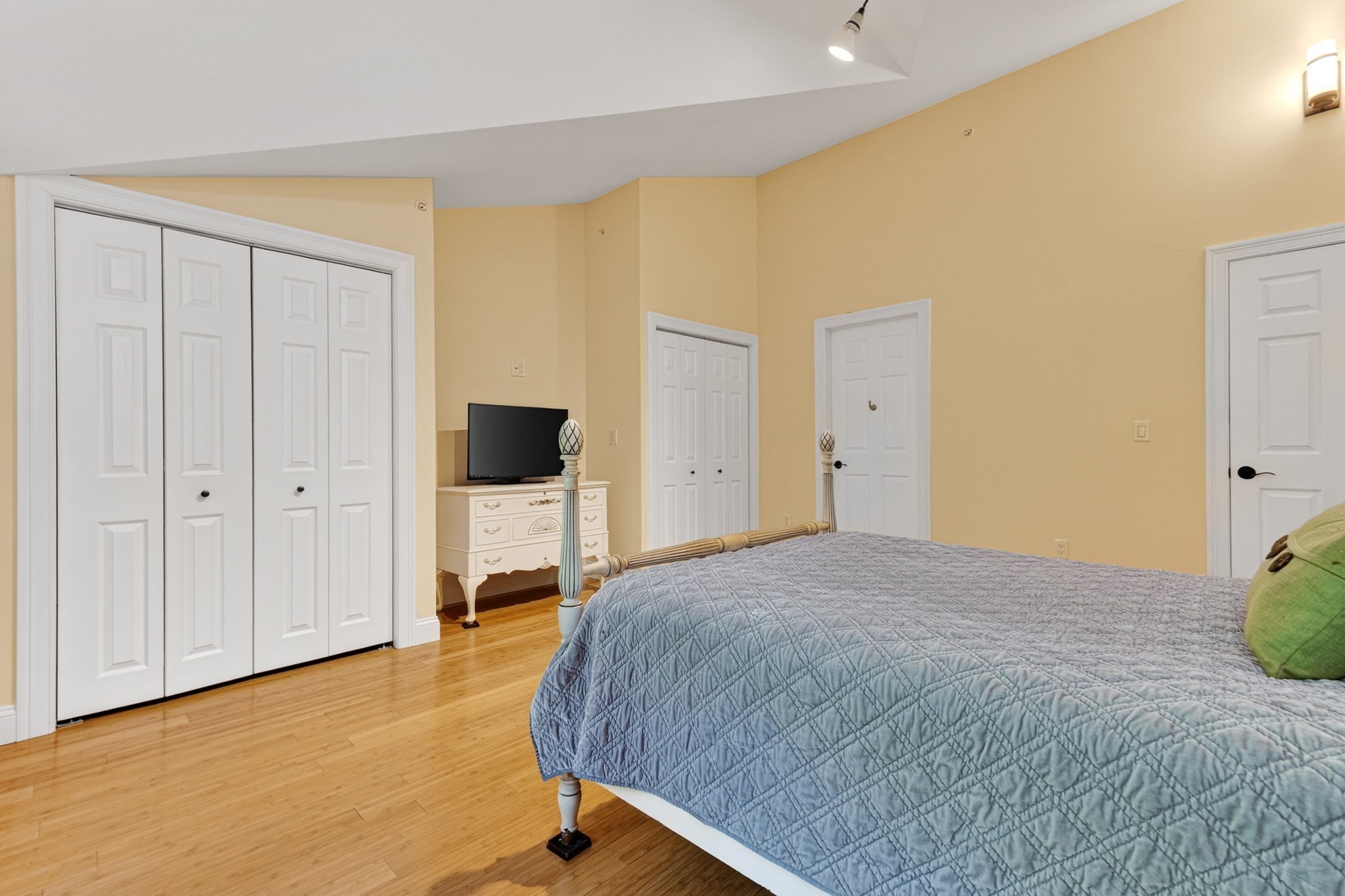 18 Saint Marys Way # 18 Property Photo 20