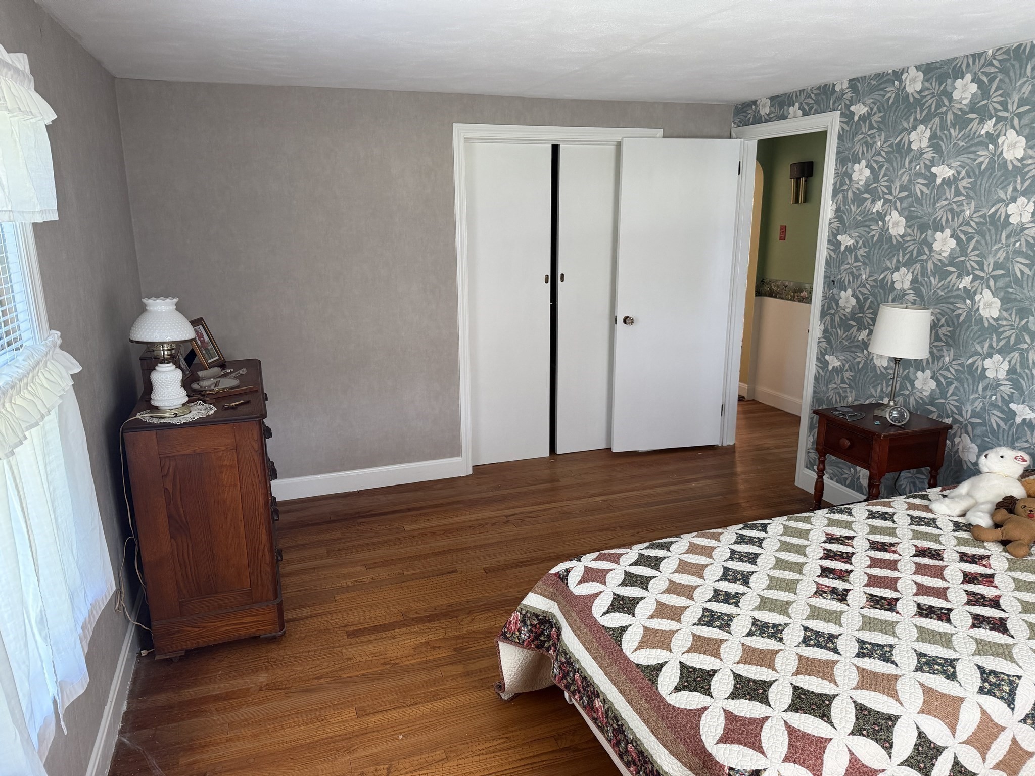 1030 South East Street Property Photo 21
