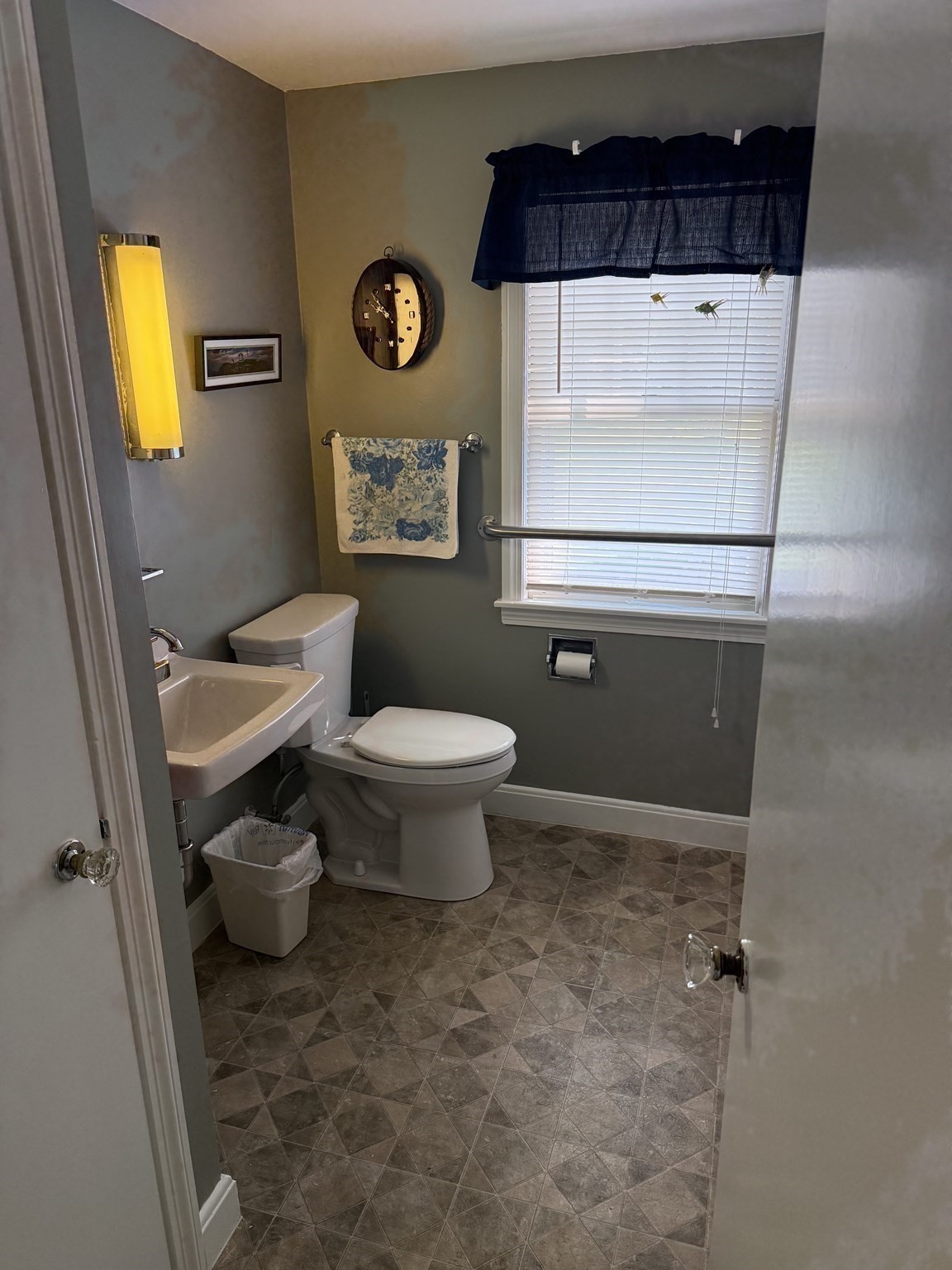 1030 South East Street Property Photo 24