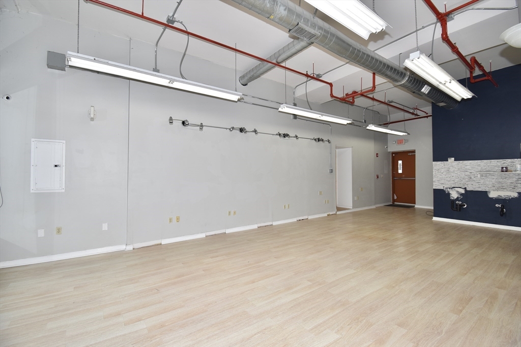 181 Chestnut St # 1c Property Photo 3