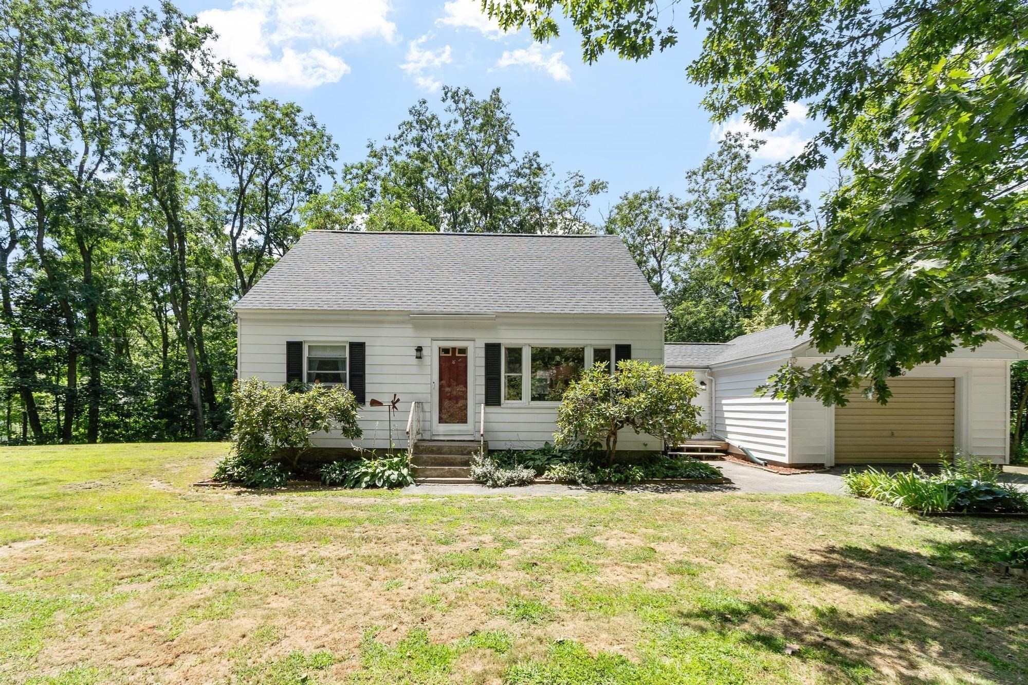 430 Williams Rd Property Photo 2