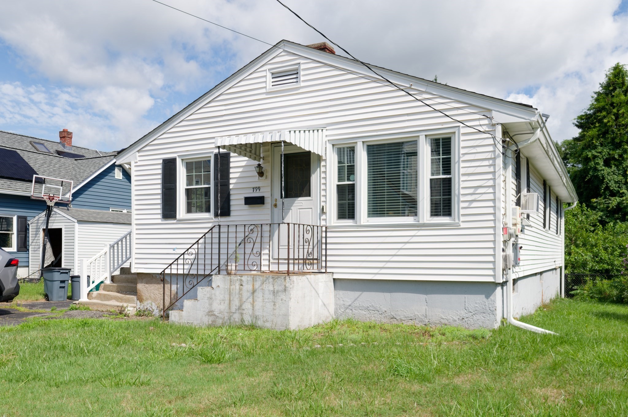 799 Franklin St Property Photo 1