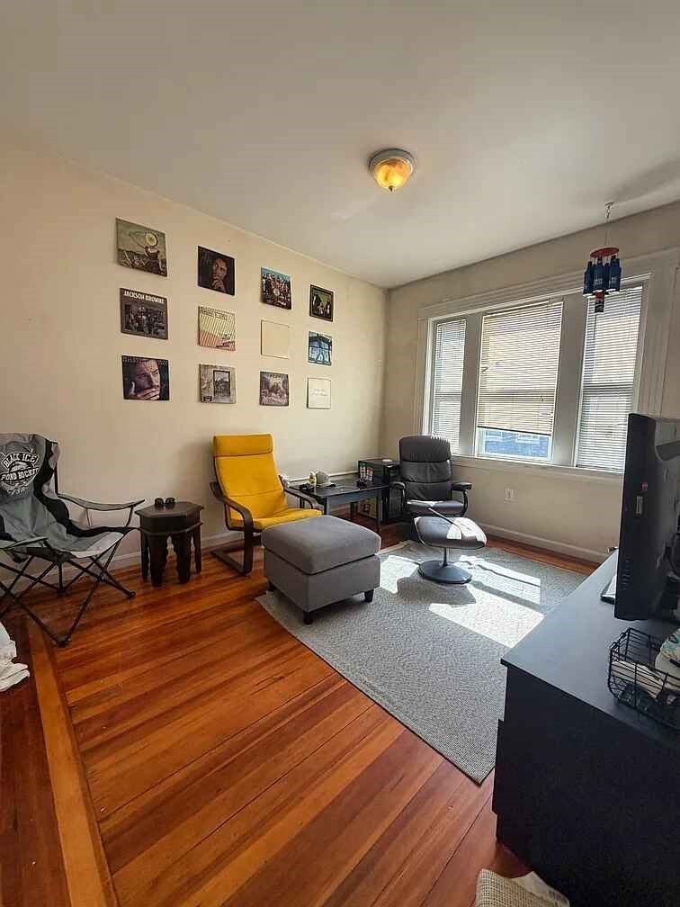 53 Brackett St # 2 Property Photo 2