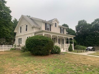 391 Adams St Property Photo 5