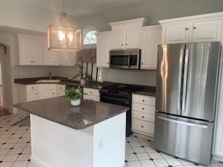 391 Adams St Property Photo 19
