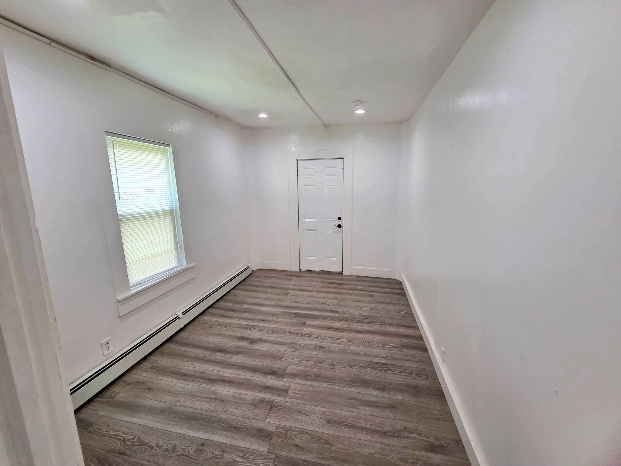 32 Westminister St Property Photo 4