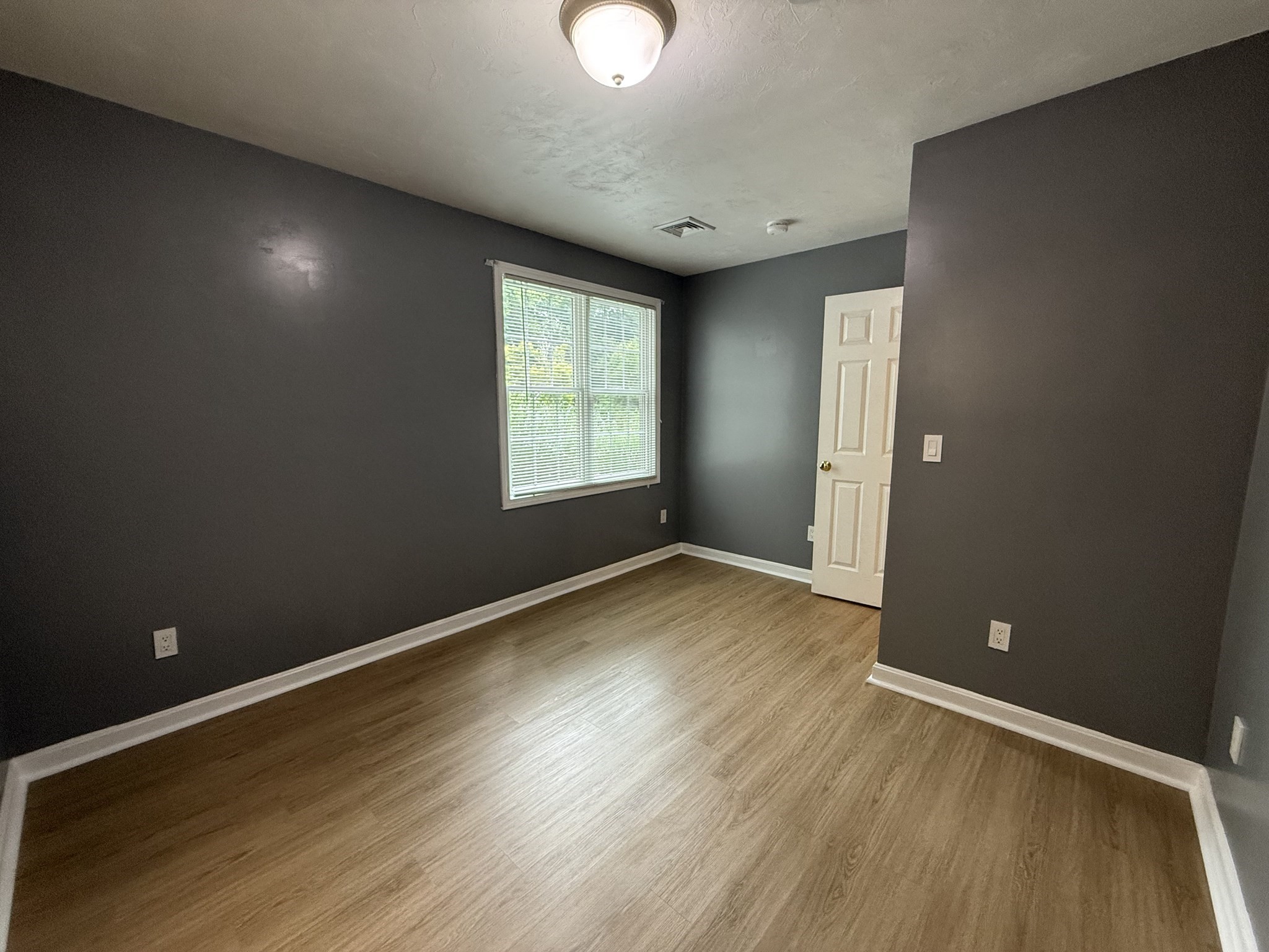 215 Longmeadow Rd # 603 Property Photo 15