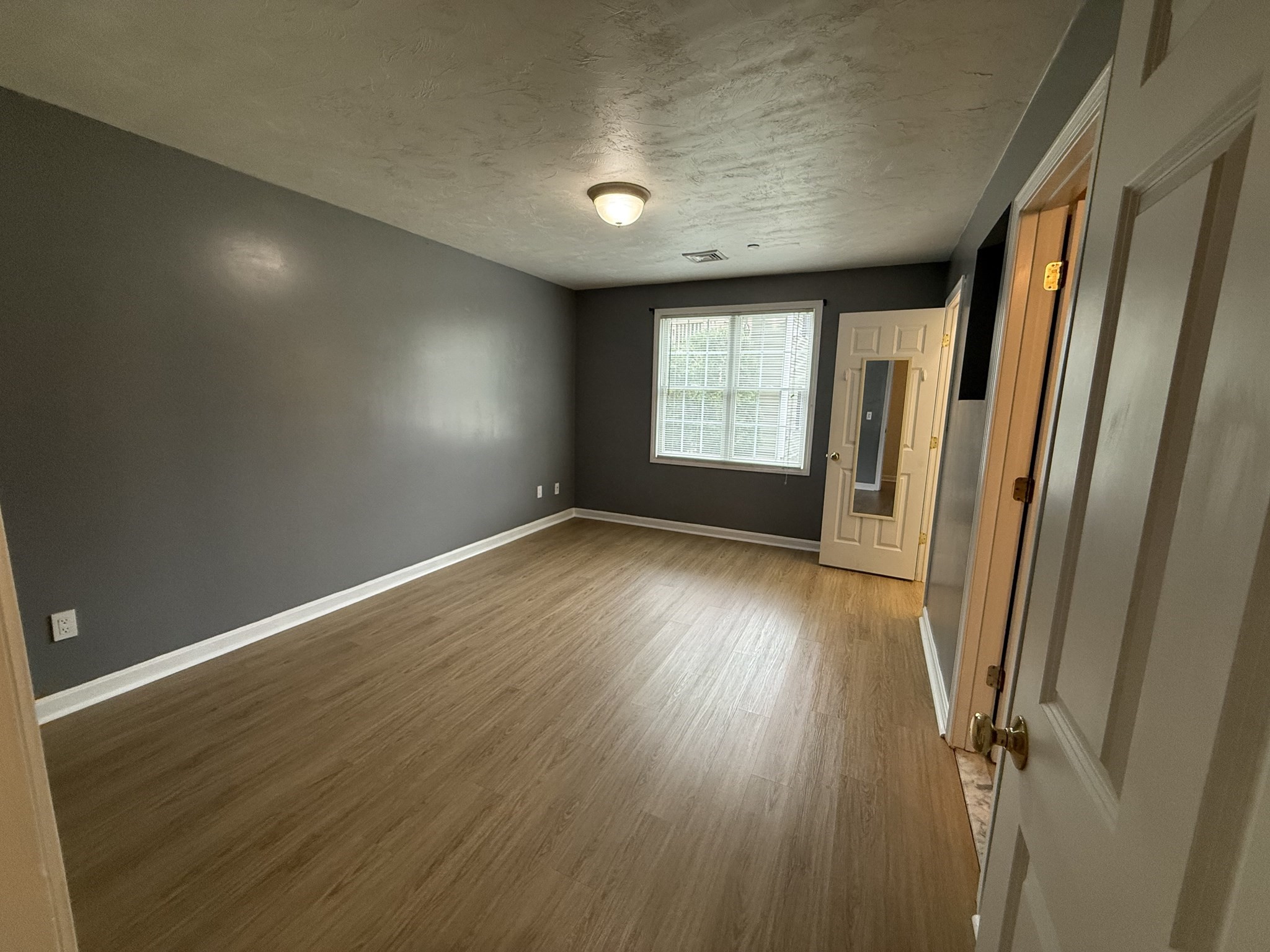 215 Longmeadow Rd # 603 Property Photo 16