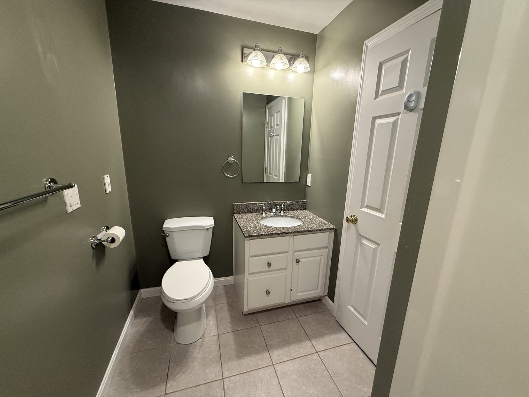 215 Longmeadow Rd # 603 Property Photo 18
