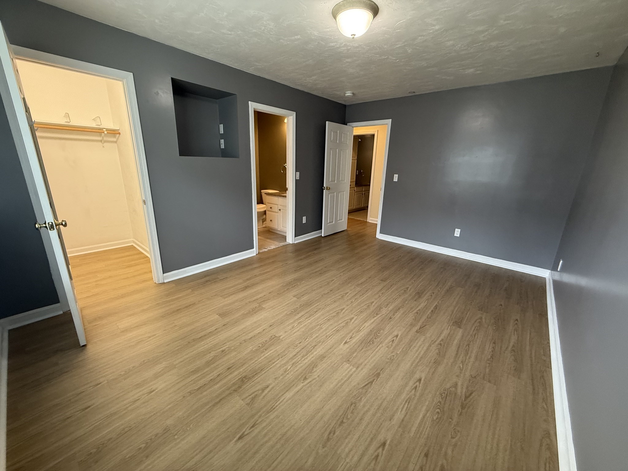 215 Longmeadow Rd # 603 Property Photo 20