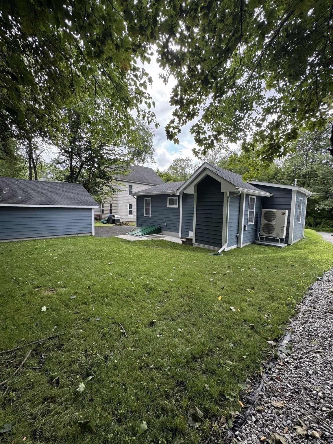 158 Fairview Ave Property Photo 31