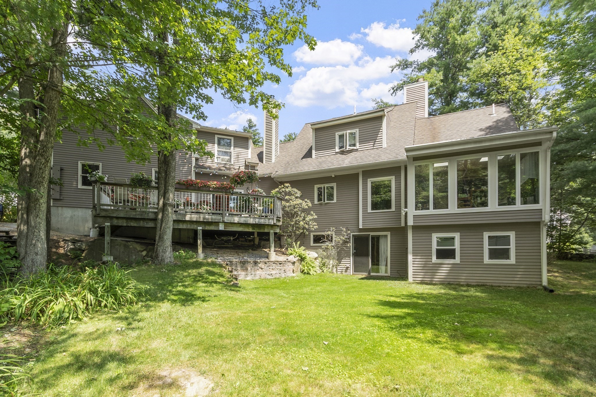 115 Village Xing Property Photo 29