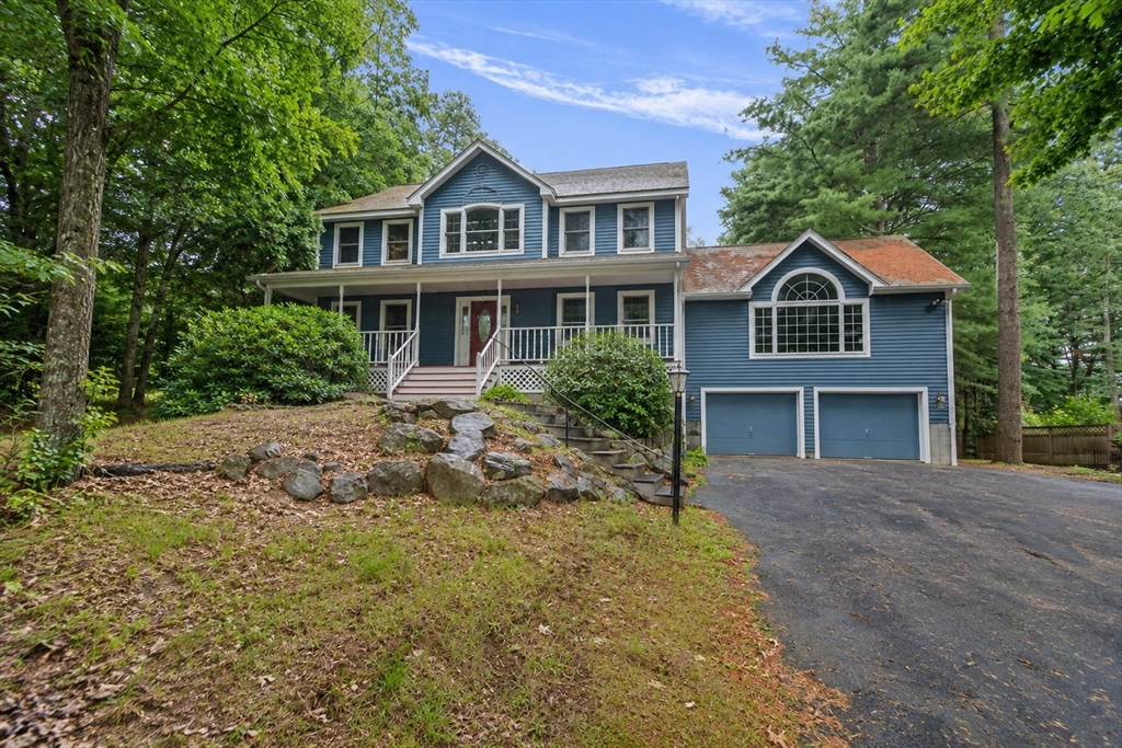 10 Buckhill Rd Property Photo 1
