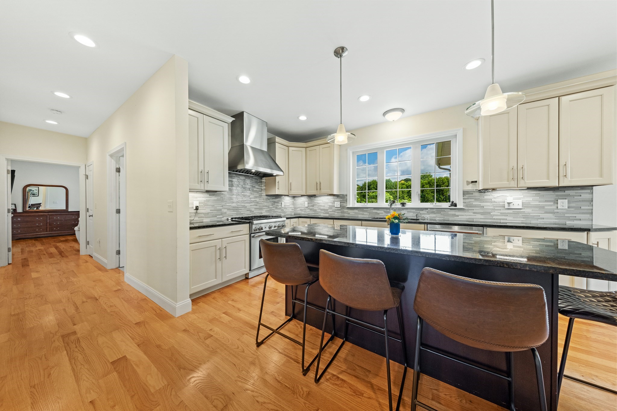 11 Aubin St. Property Photo 8