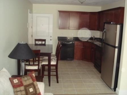 109 California Avenue # 104 Property Photo 2