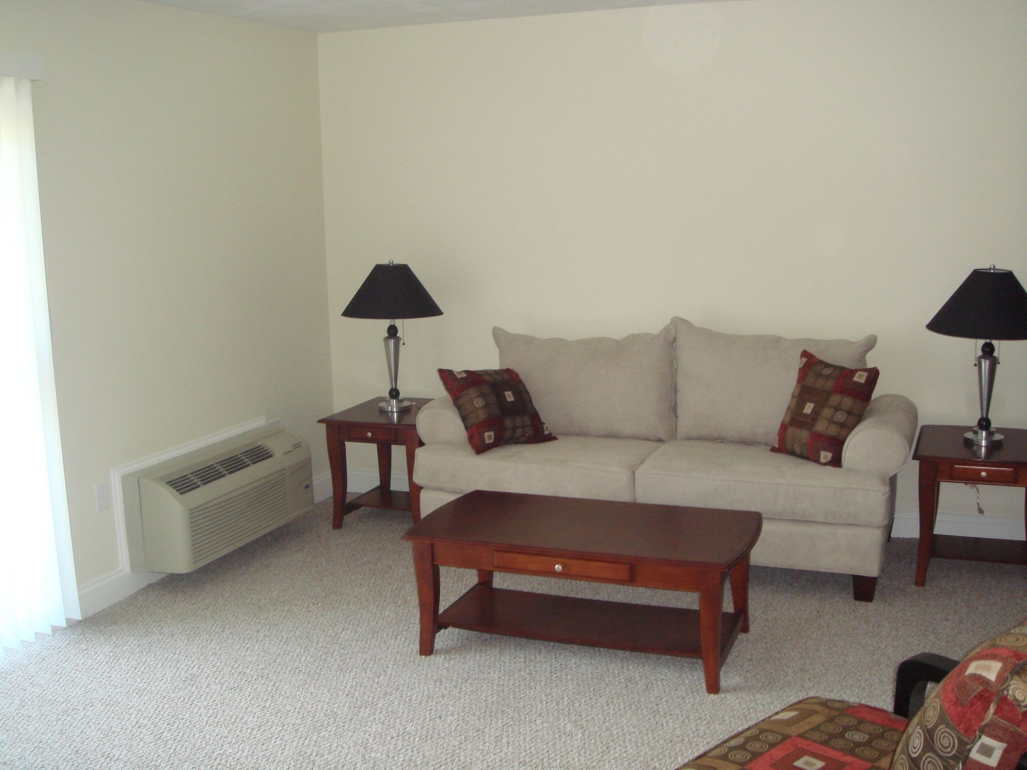 109 California Avenue # 104 Property Photo 3