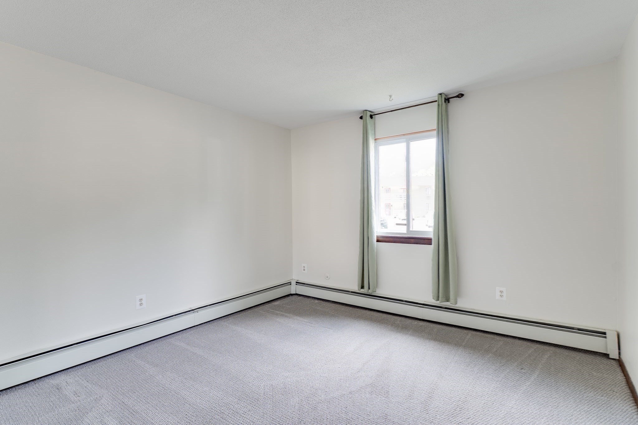 82 S Maple St # 38 Property Photo 17